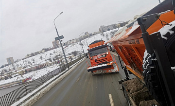 В Нижнем Новгороде ведутся работы по уборке снега
