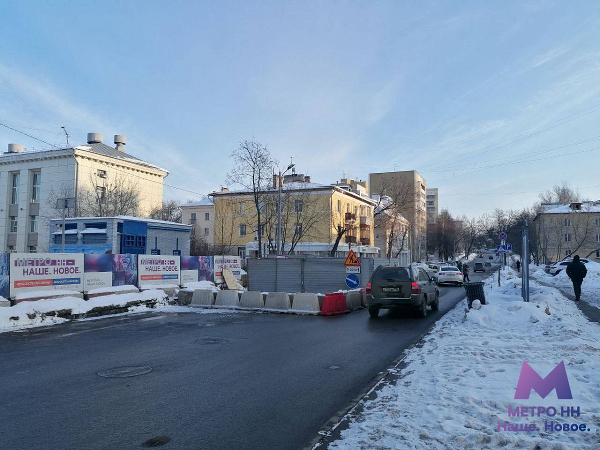 В Нижнем Новгороде провели сужение улицы Ошарской