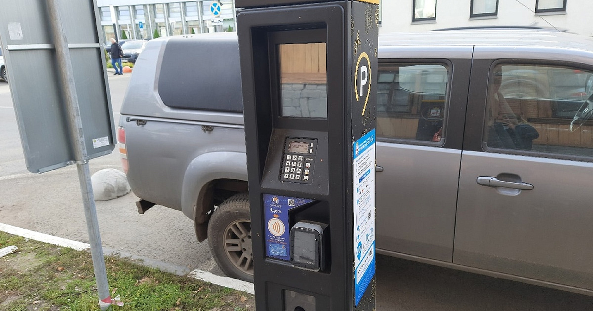 В Нижнем Новгороде открылись десять платных парковок В Нижнем Новгороде открылись десять платных парковок
